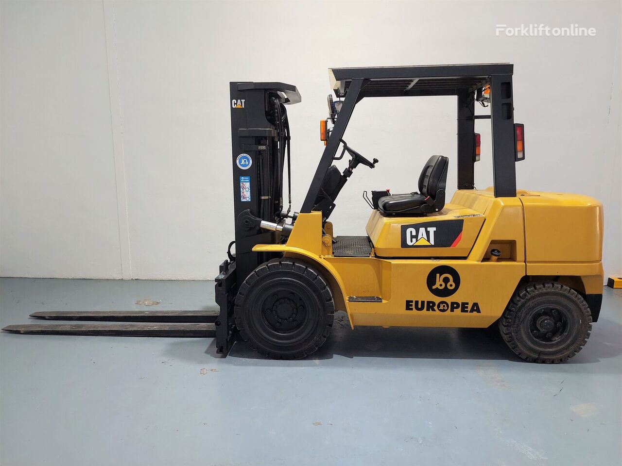 carrello elevatore diesel Caterpillar DP45K