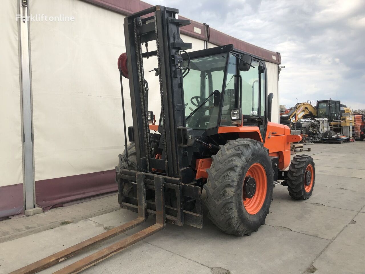 carrello elevatore fuoristrada JCB 930-4