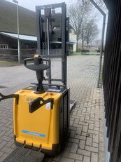 stoccatore Atlet Unicarriers pdp200